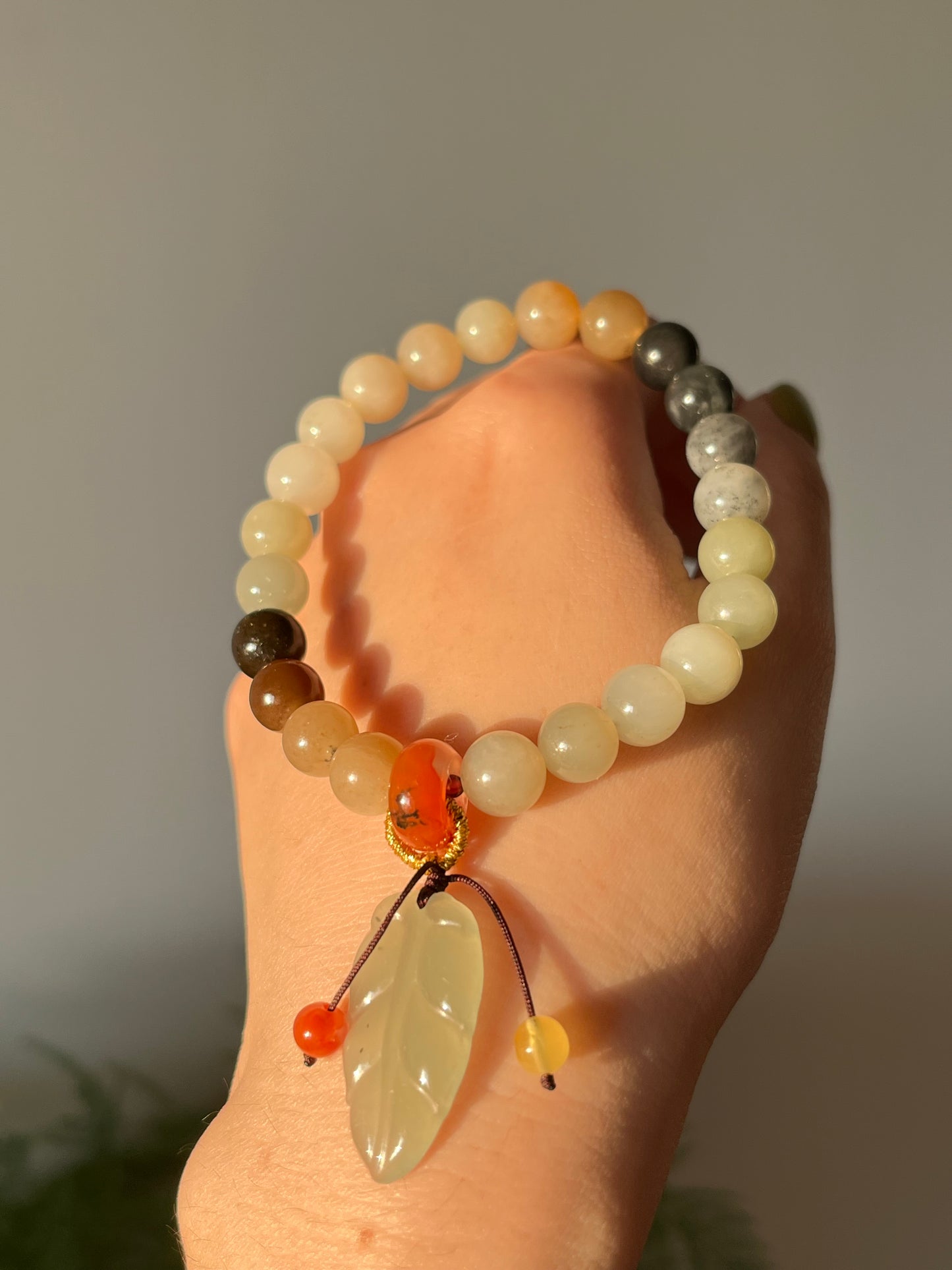 Autumn Vibes, Multi-color Jade Bracelet with 8mm Beads and a Jade Leaf, 和田楼兰三色手串