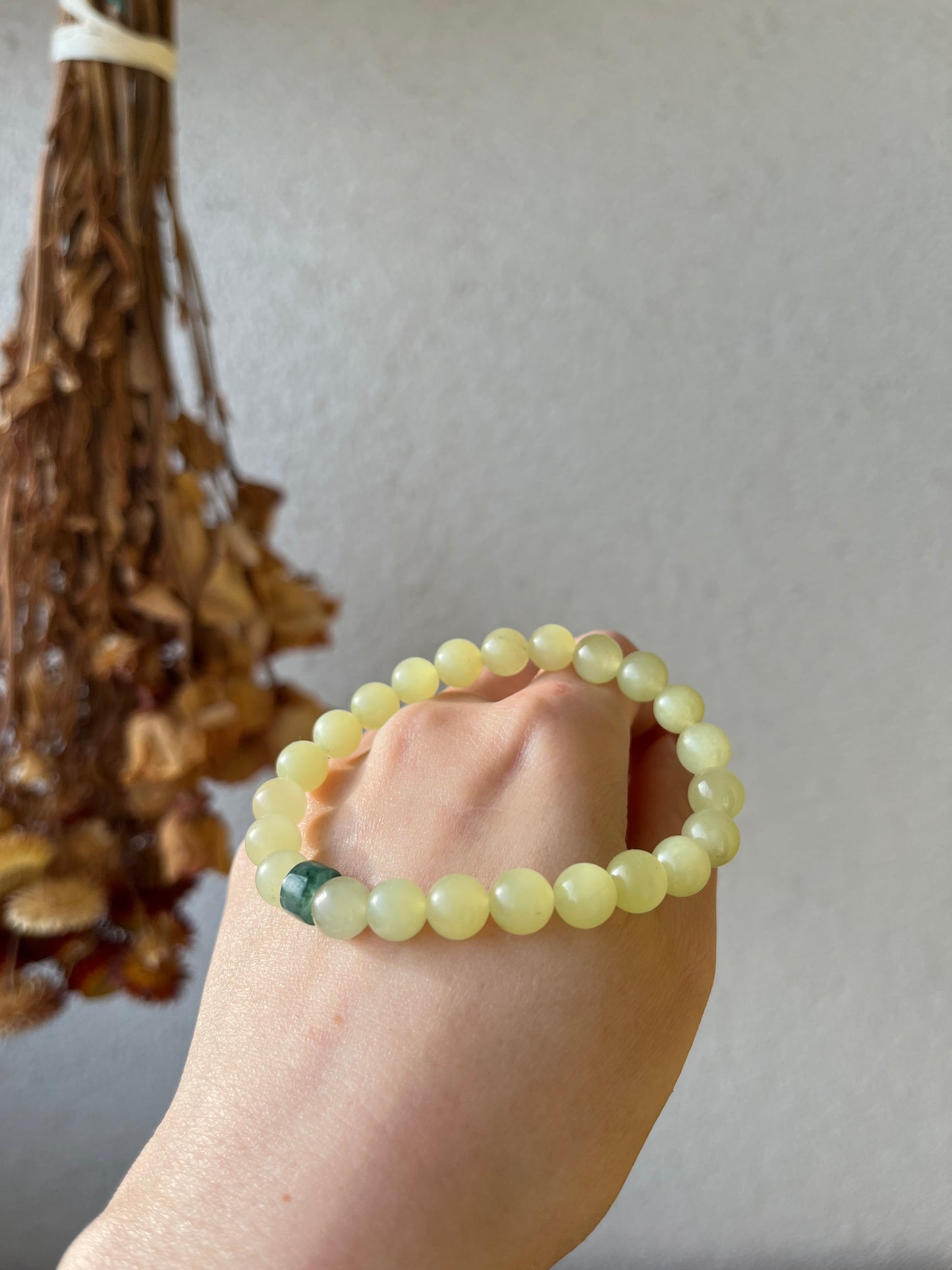 Natural Yellow Nephrite Jade Bracelet with 8mm Beads, 和田黄玉手串