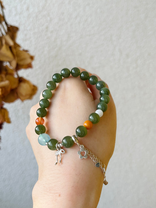 Green Jade Bracelet with 8mm Beads and S925 Sliver Accessories, 碧玉翡翠海蓝宝加银饰手串