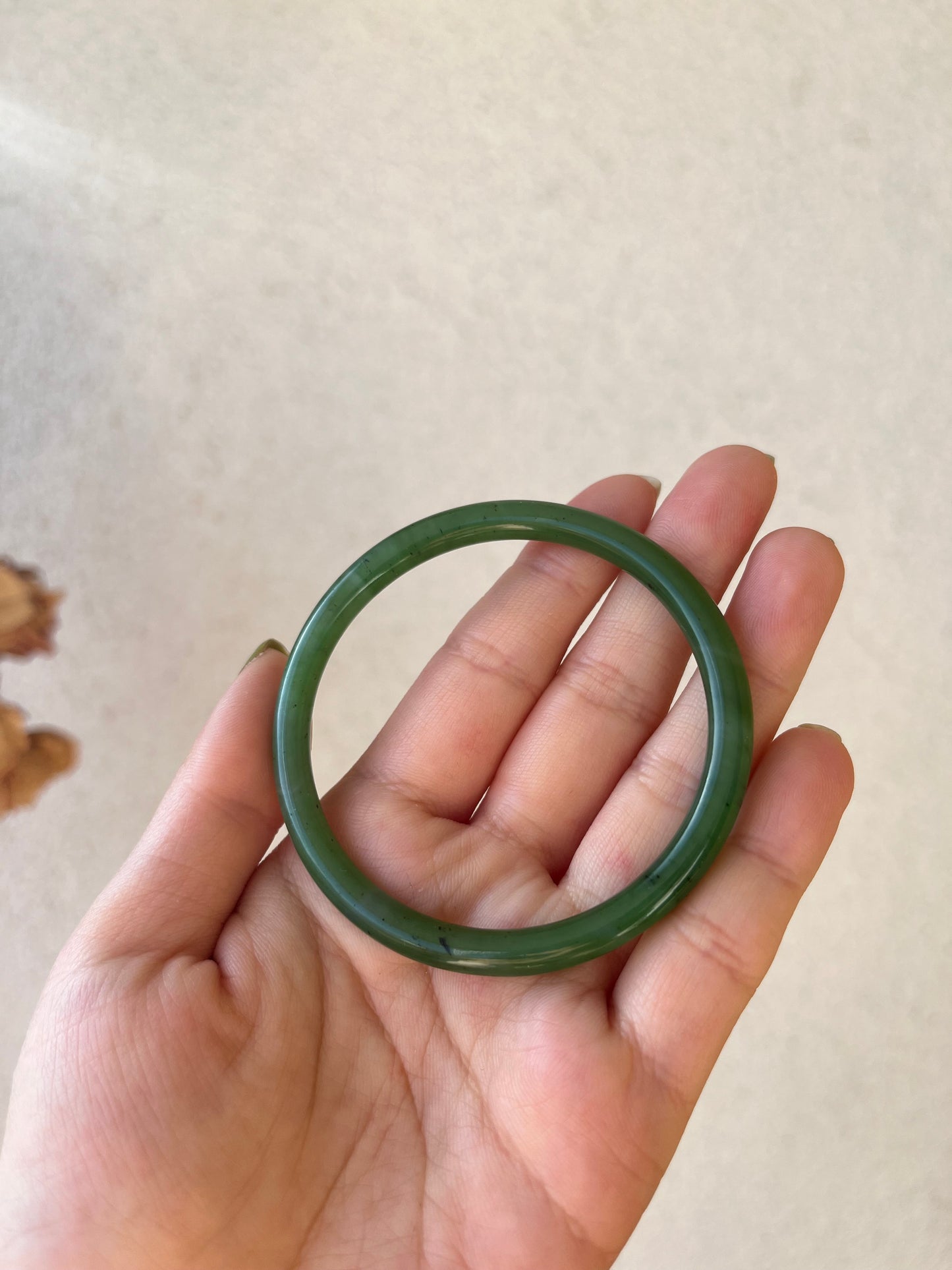 Green Nephrite Jade Slim Bangle 54mm