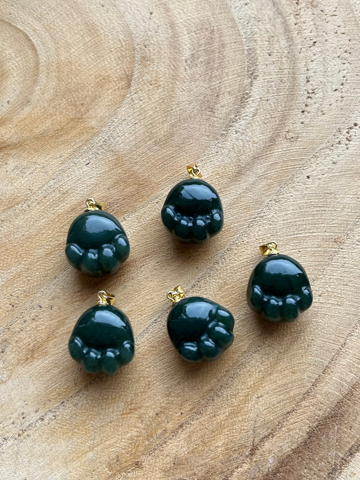 Carved Jade Cat Paw Pendant, 青玉银扣头小猫爪