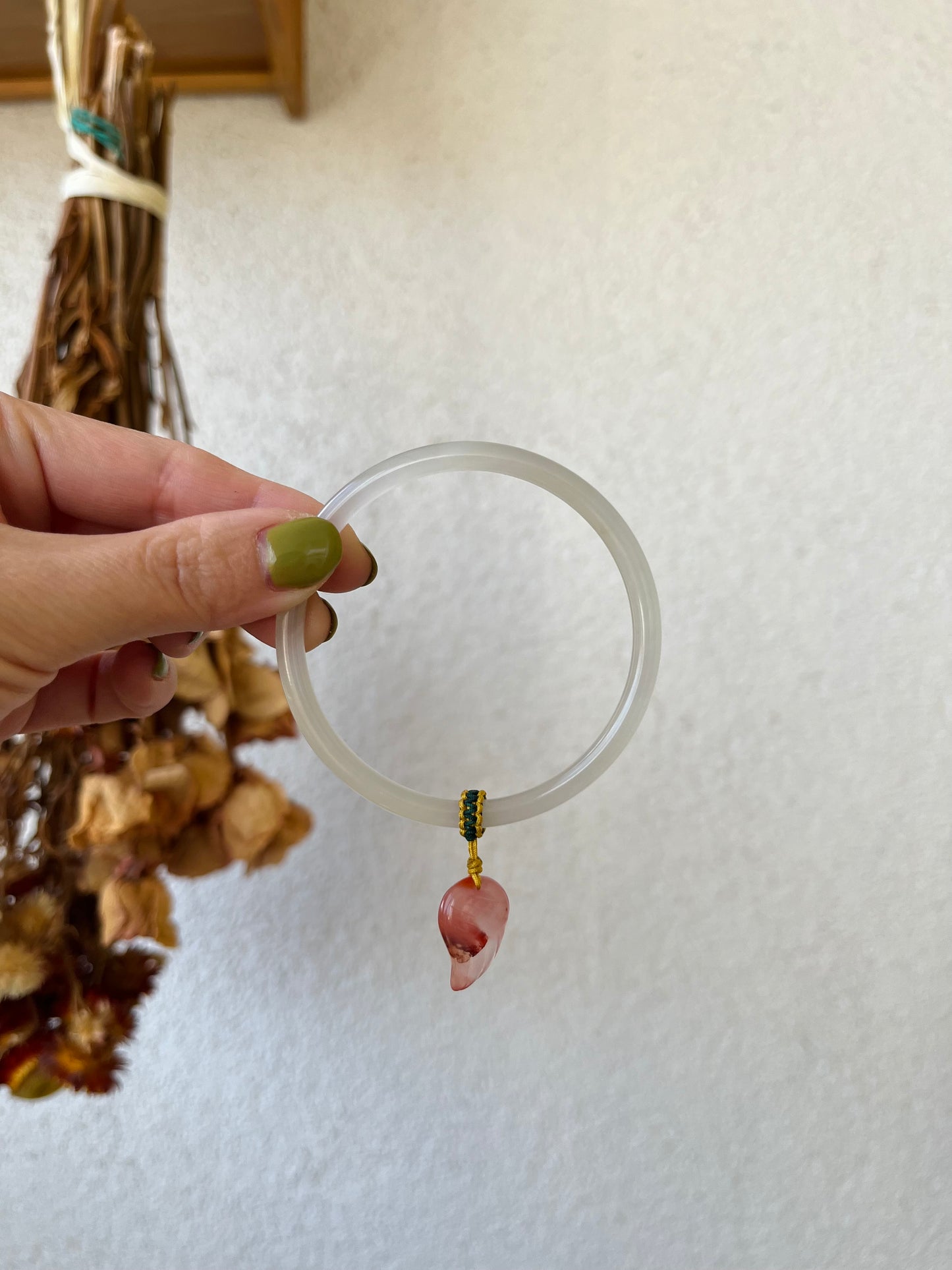 White Jade Bangle 53mm with a Southern Red Agate Wing Pendant, 和田白玉手镯加南红小翅膀提溜