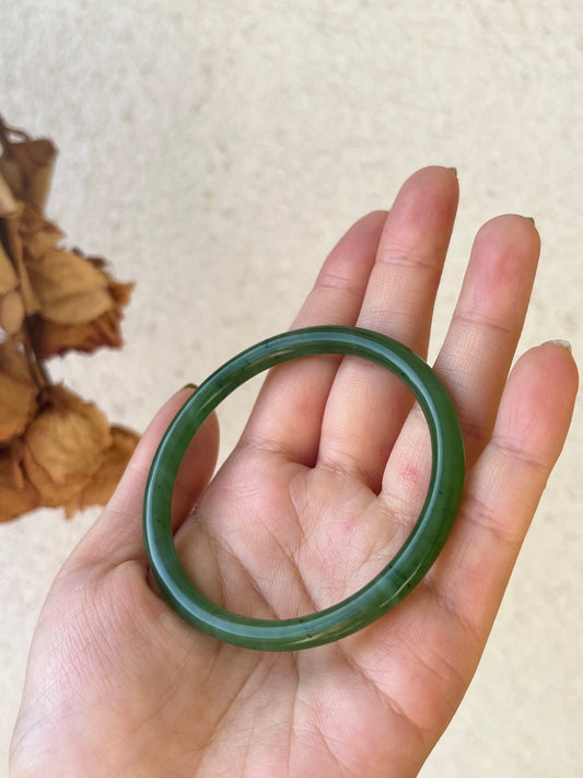 Green Nephrite Jade Slim Bangle 54mm