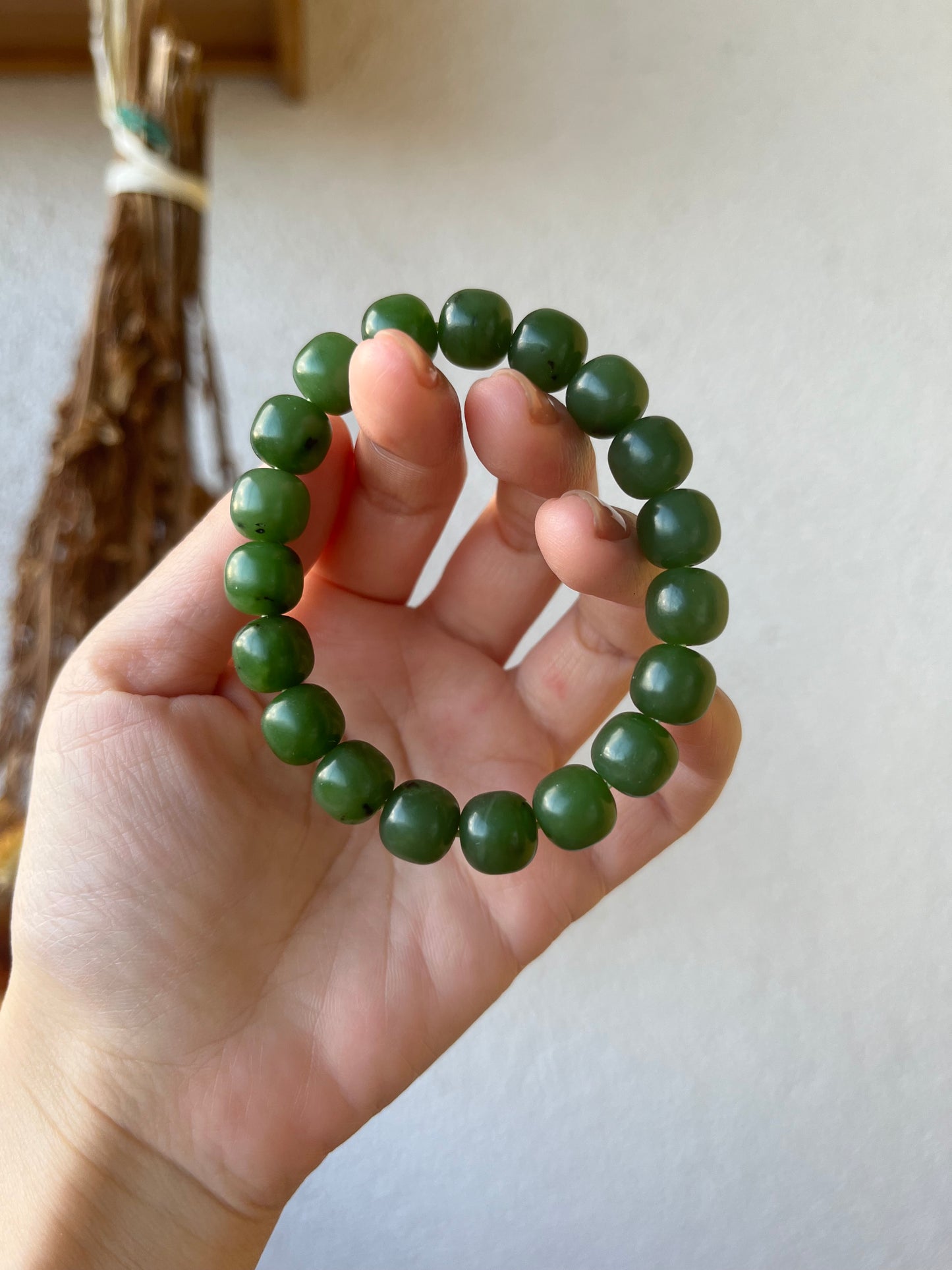 Green Nephrite Jade Beaded Bracelet 10mm x 8mm