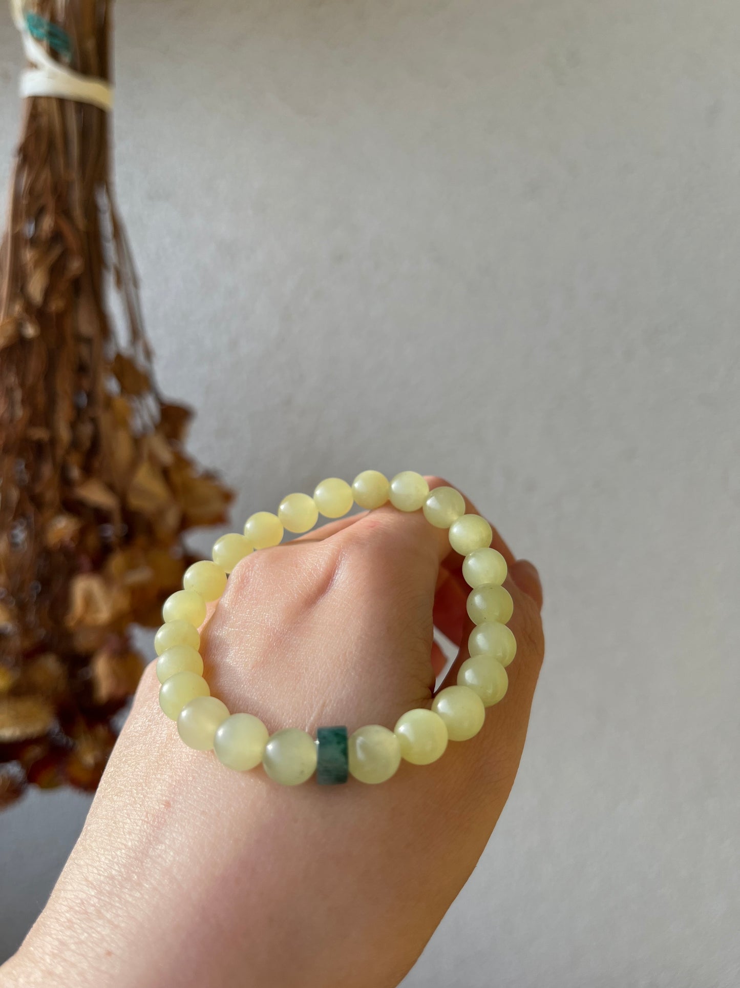 Natural Yellow Nephrite Jade Bracelet with 8mm Beads, 和田黄玉手串