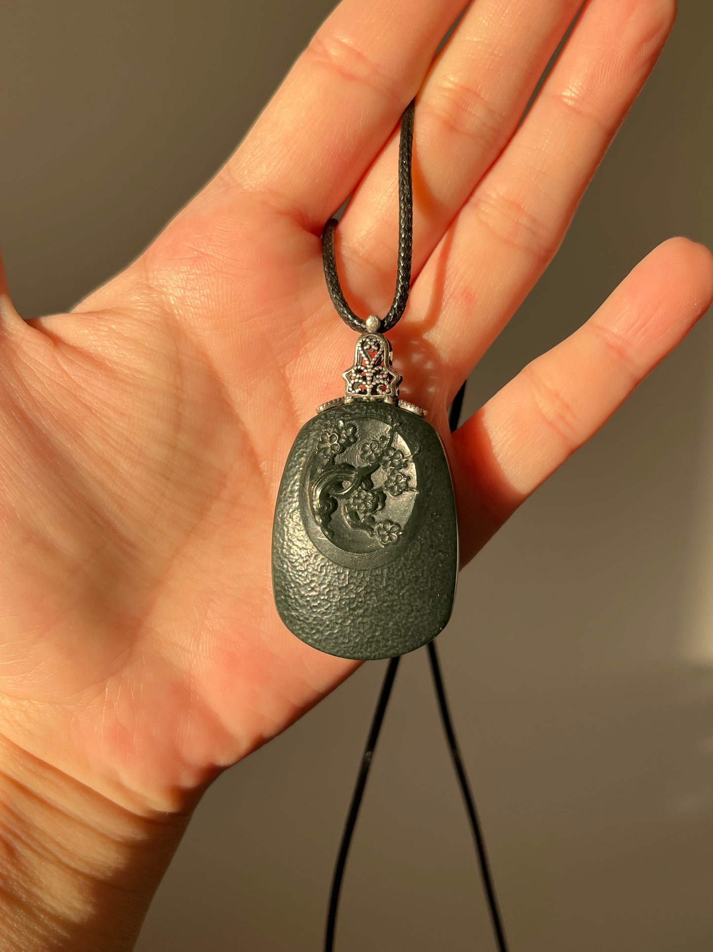 Vintage Style Carved Jade Plum Blossom Pendant, 和田青玉复古银扣头梅花牌