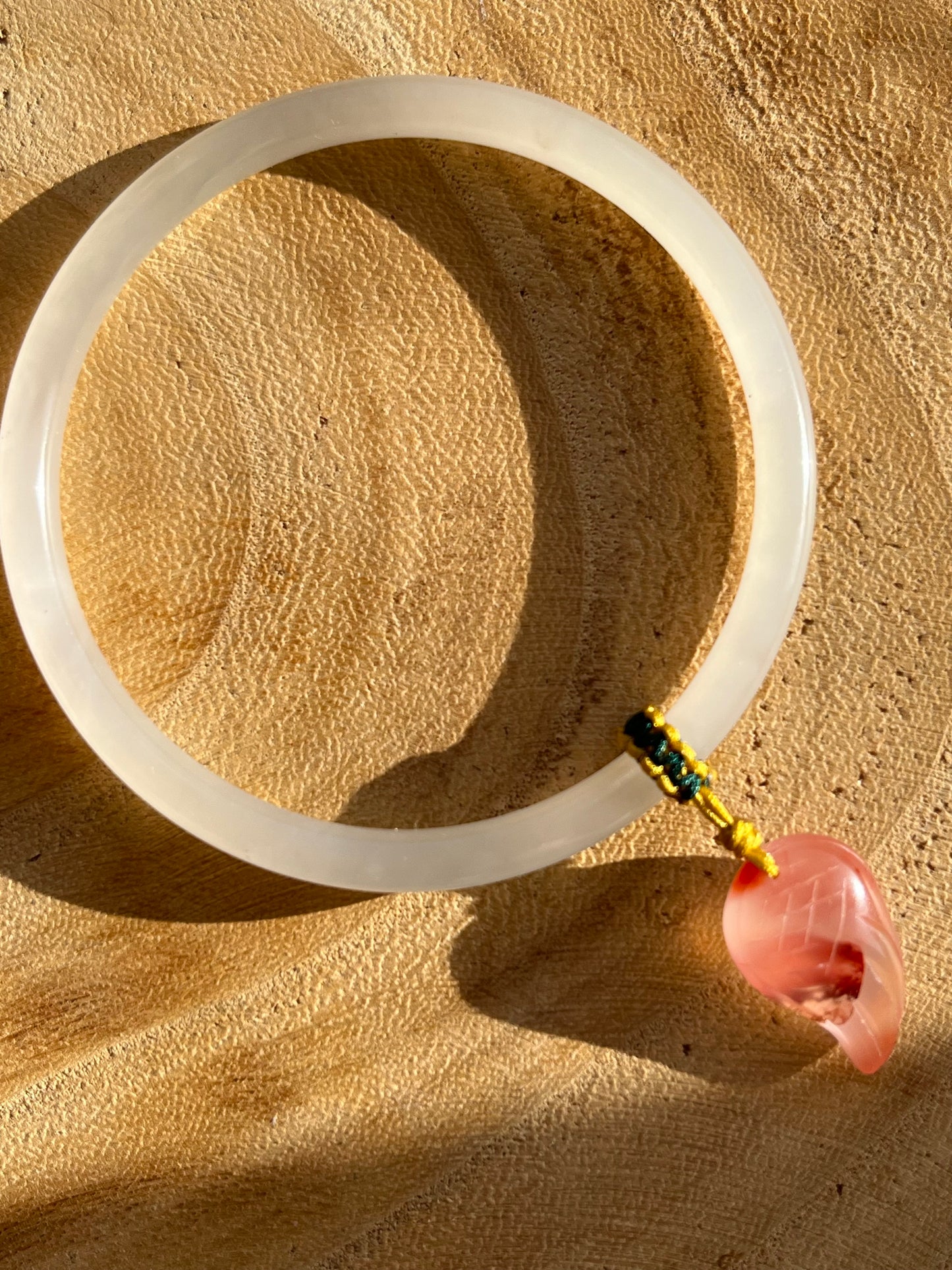 White Jade Bangle 53mm with a Southern Red Agate Wing Pendant, 和田白玉手镯加南红小翅膀提溜