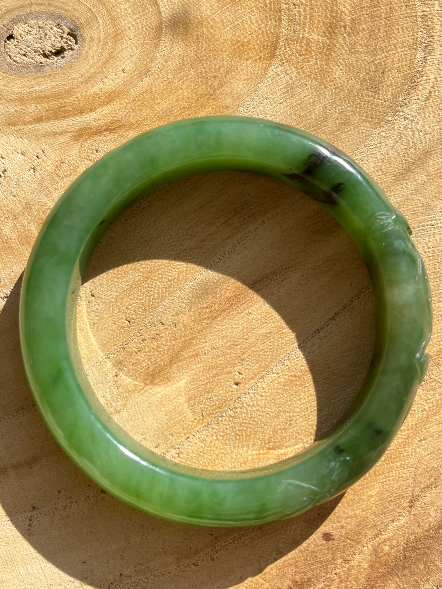 Carved Green Nephrite Jade Bangle 57mm