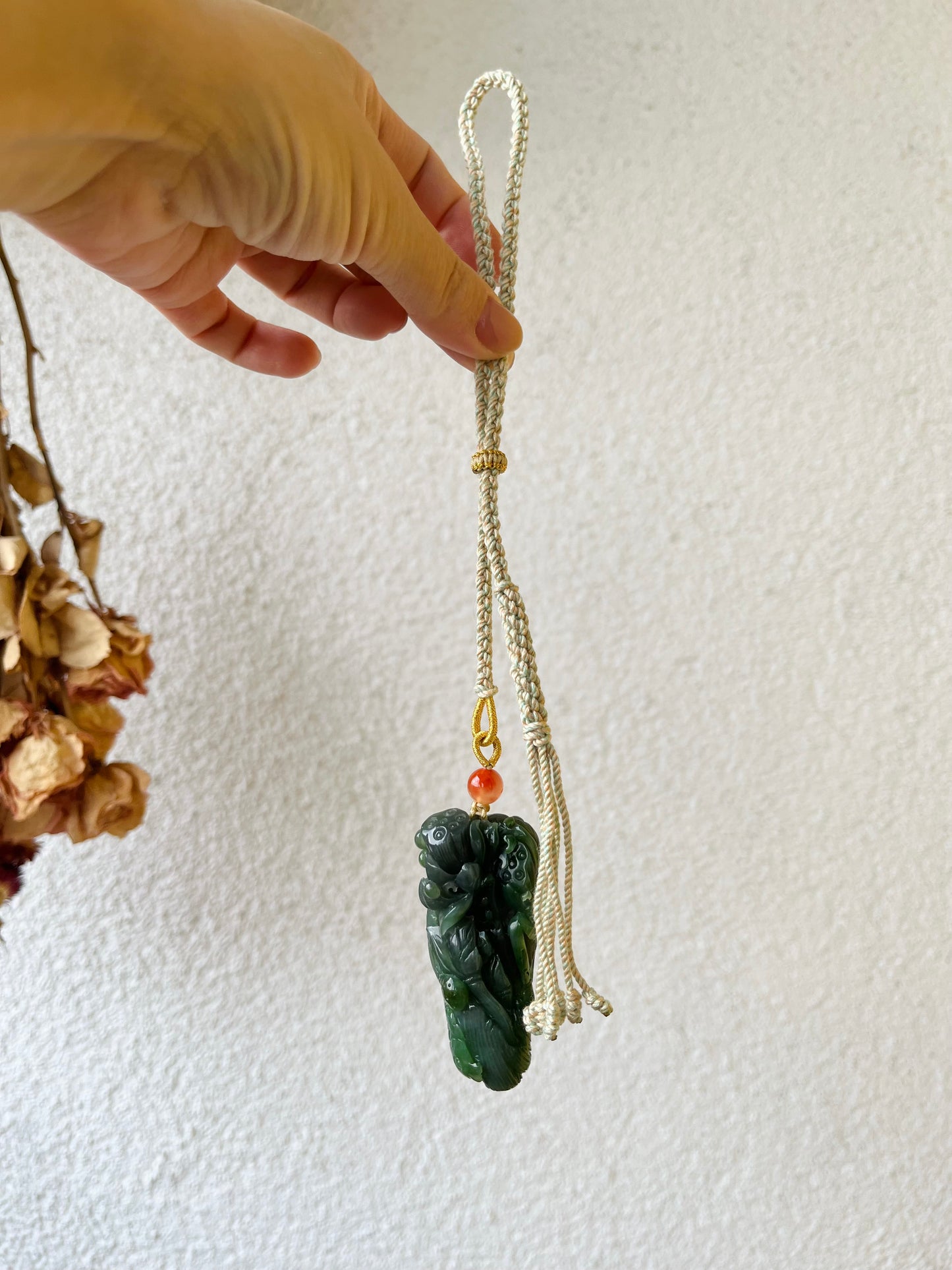 Hand Carved Green Nephrite Fish and Lotus Pendant, 手雕碧玉荷花鱼手把件