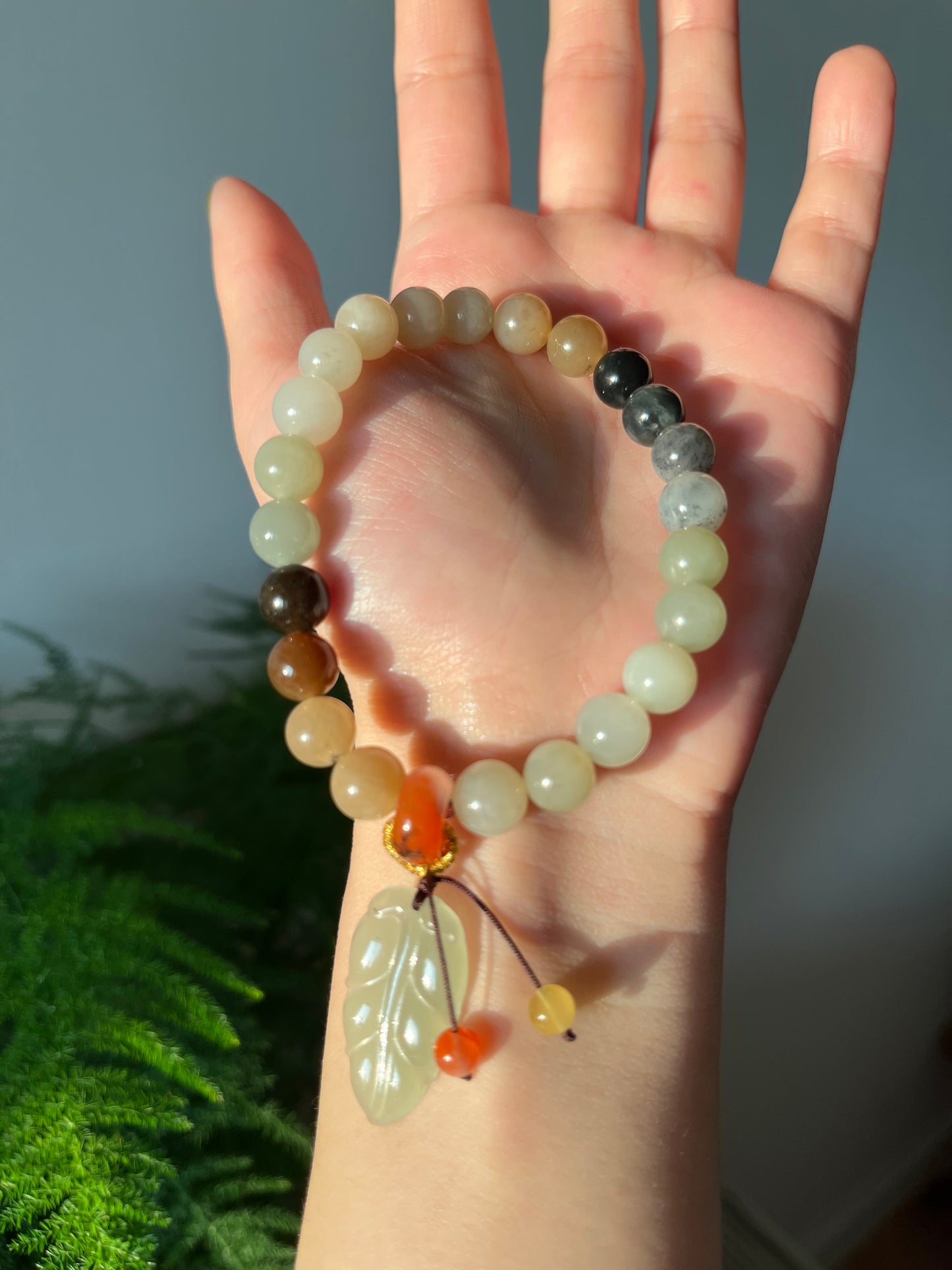 Autumn Vibes, Multi-color Jade Bracelet with 8mm Beads and a Jade Leaf, 和田楼兰三色手串