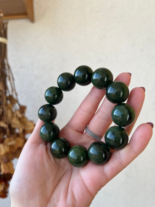 Green Nephrite Jade Beaded (18mm) Bracelet