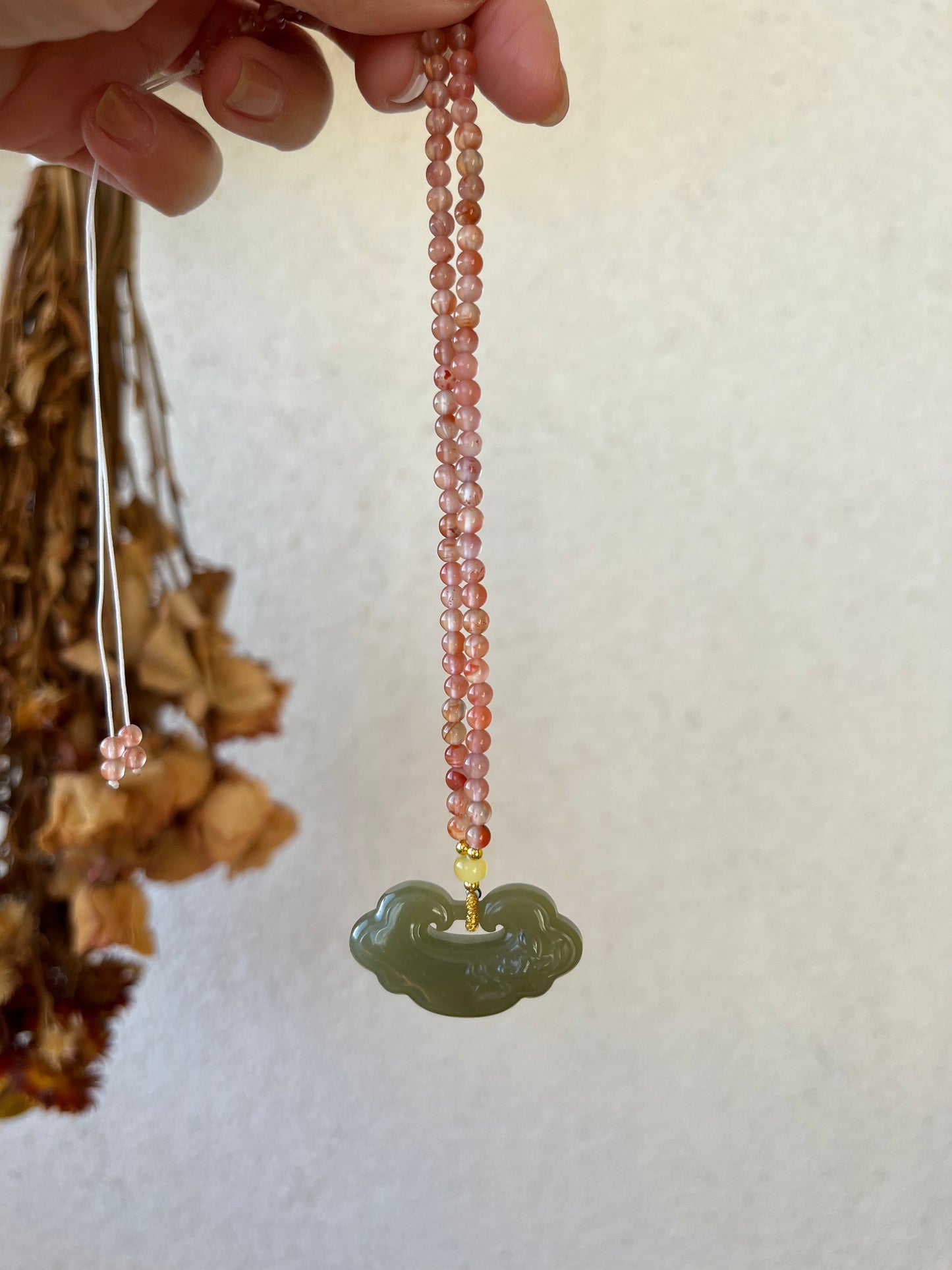 Handmade Necklace with 3mm Nanhong Agate Beads and Carved Jade Auspicious Clouds Ruyi Pendant, 南红玛瑙和田祥云如意项链