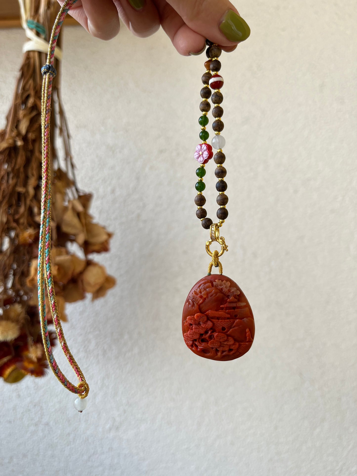 Handmade Necklace with a Hand Carved Nanhong Agate Landscape Pendant, 手雕南红山水