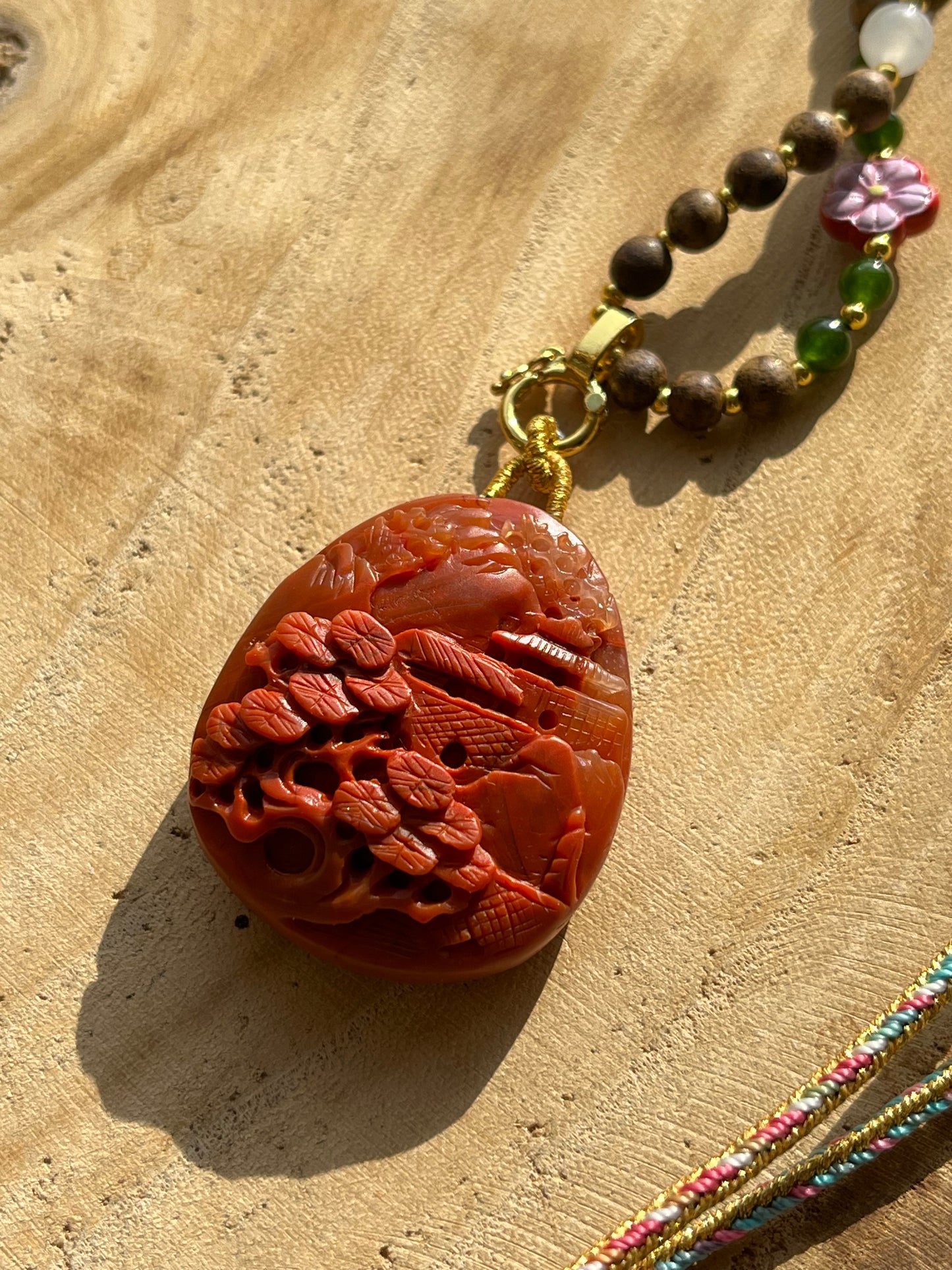 Handmade Necklace with a Hand Carved Nanhong Agate Landscape Pendant, 手雕南红山水