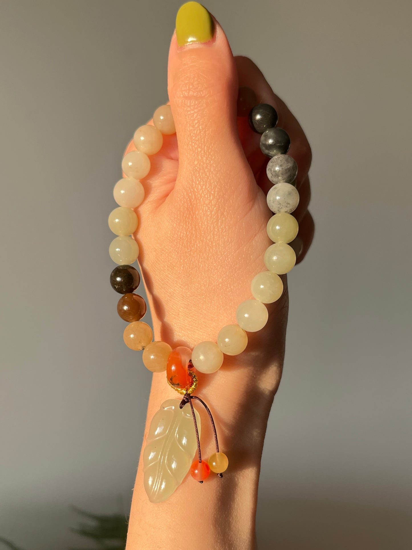 Autumn Vibes, Multi-color Jade Bracelet with 8mm Beads and a Jade Leaf, 和田楼兰三色手串