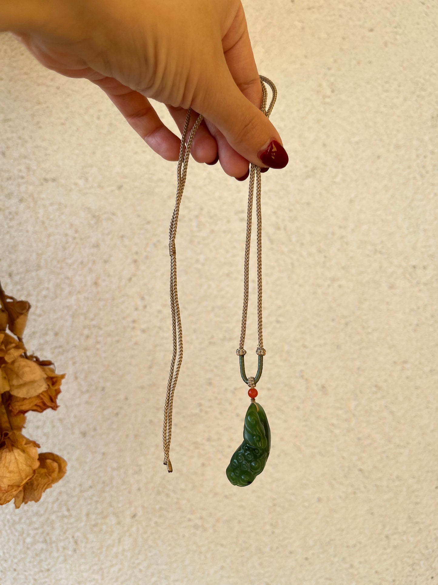 Hand Carved Green Nephrite Lotus Pod Pendant,  手雕碧玉如意莲蓬