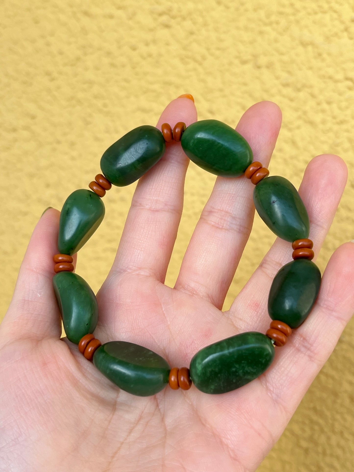 Green Jade Bracelet with Big Irregular Shaped Beads, 碧玉随形大珠子手串