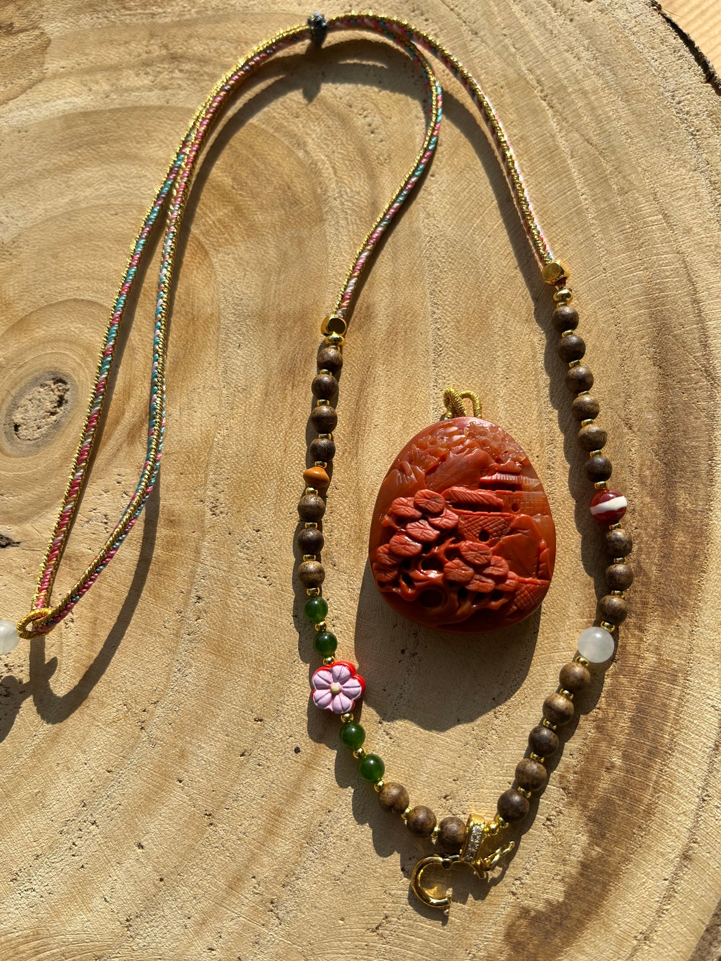 Handmade Necklace with a Hand Carved Nanhong Agate Landscape Pendant, 手雕南红山水