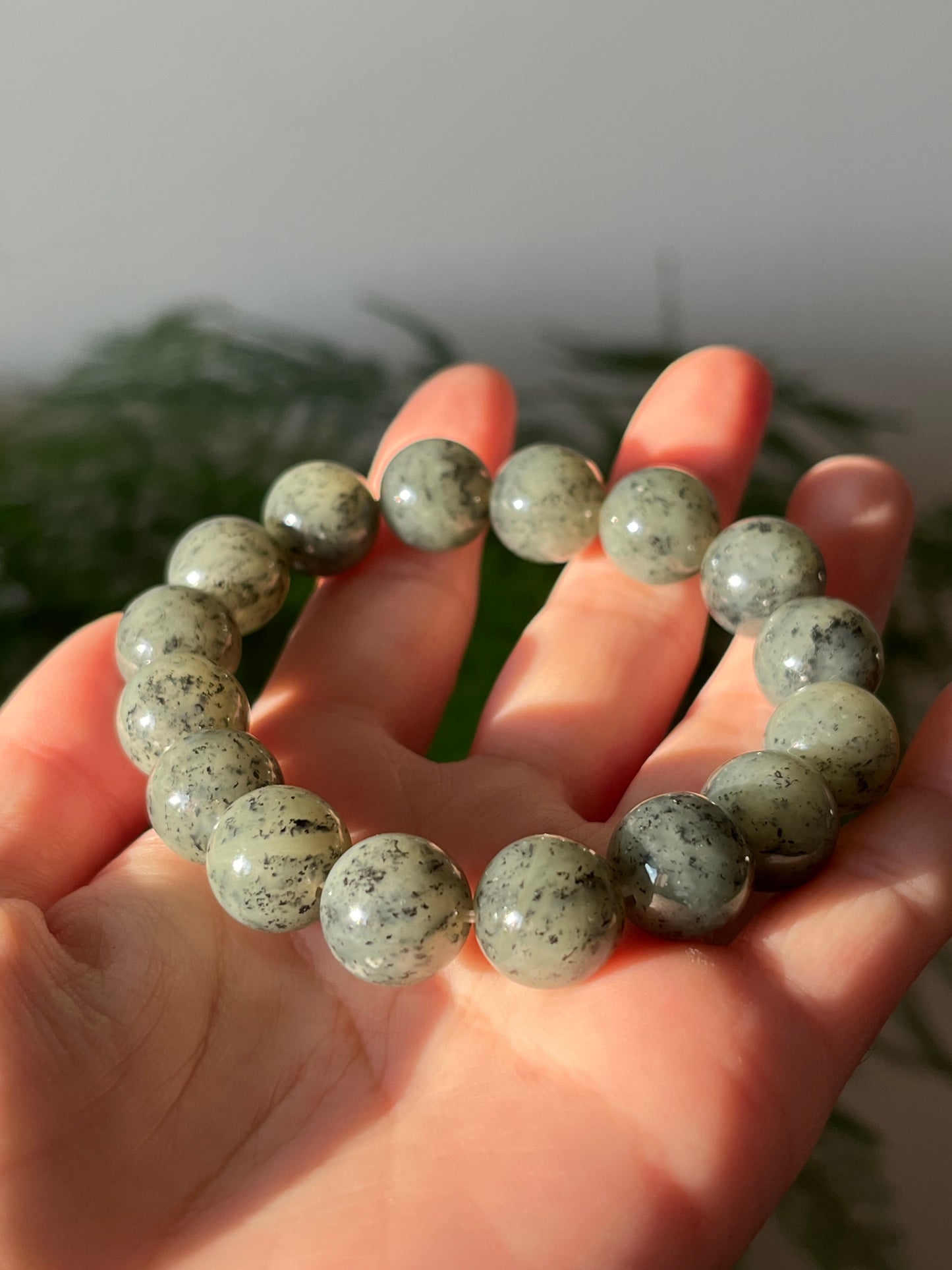 Green-Tinted Ink Dotted Gray Jade Bracelet with 12mm Bead, 和田点墨青花手串