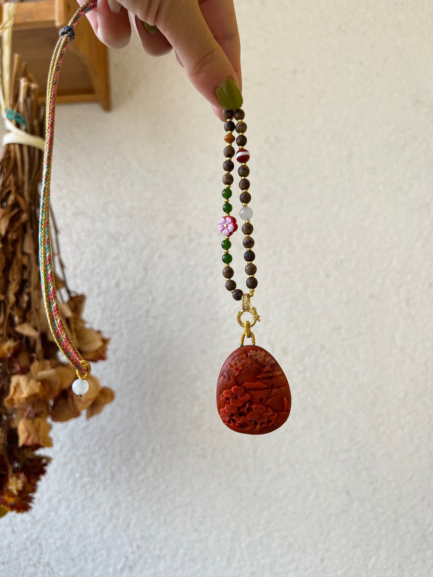 Handmade Necklace with a Hand Carved Nanhong Agate Landscape Pendant, 手雕南红山水